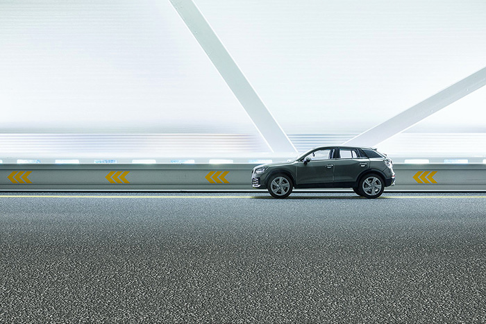 Как снимают рекламу Audi Q2 с помощью миниатюр_06.jpg